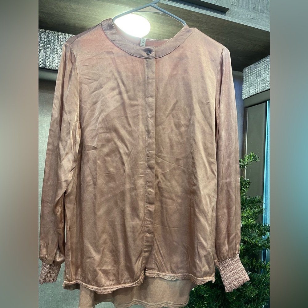 Women blouse
